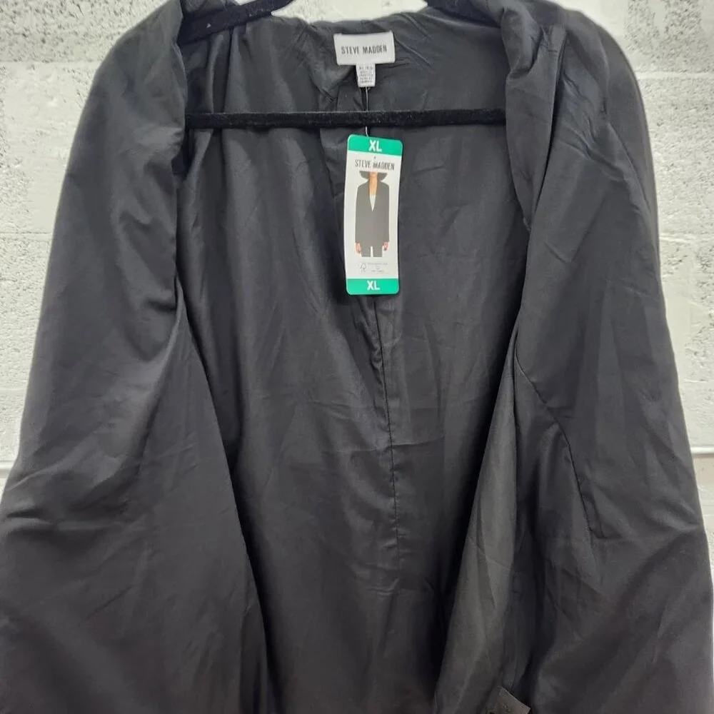 NWT Universal Thread Faux Fur Toggle Jacket in Black – Size XL‎ - Picture 11 of 14